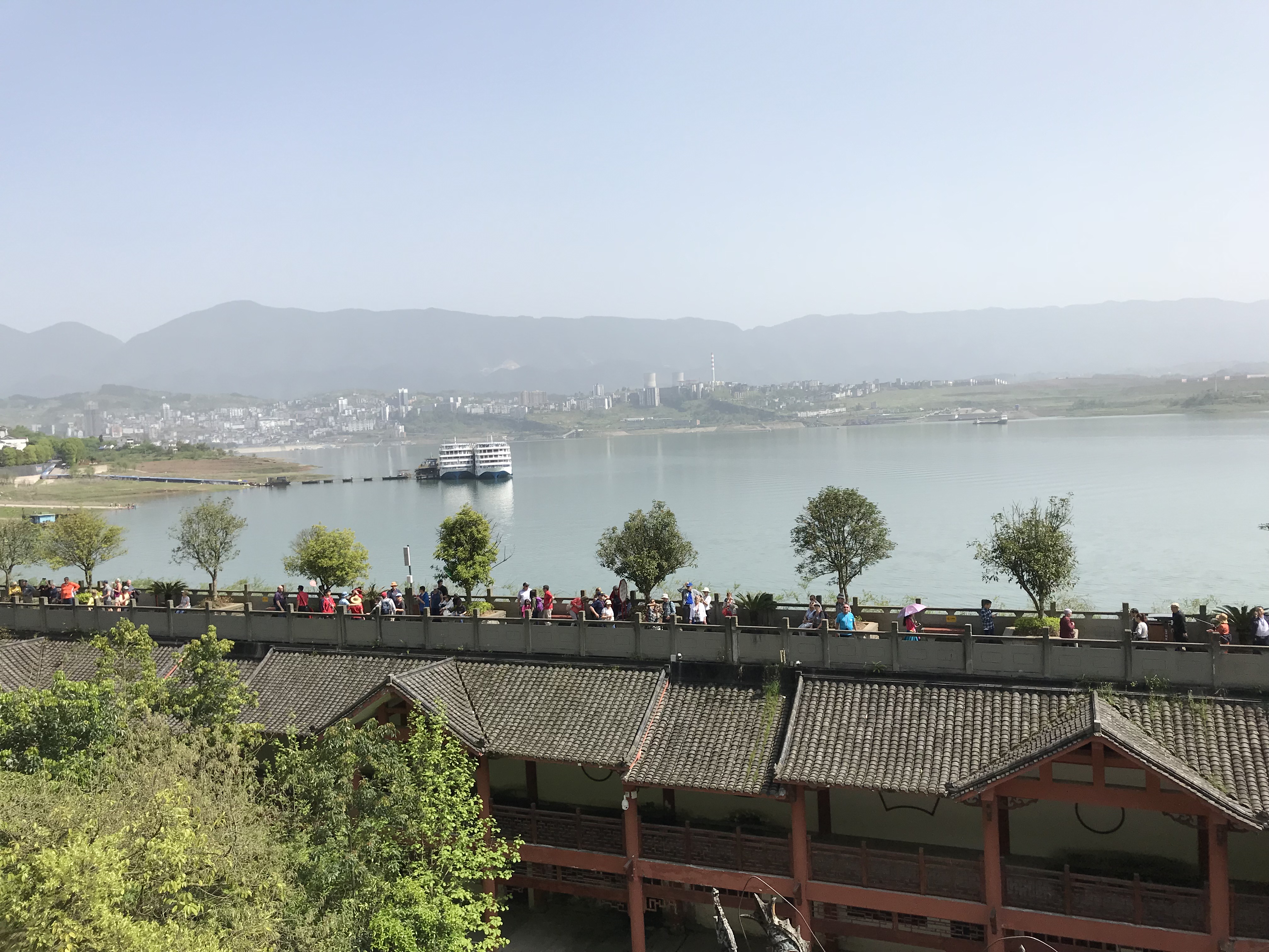 ./2018/03 - Viking China/16 - Shibaozhai/IMG_7652.JPG